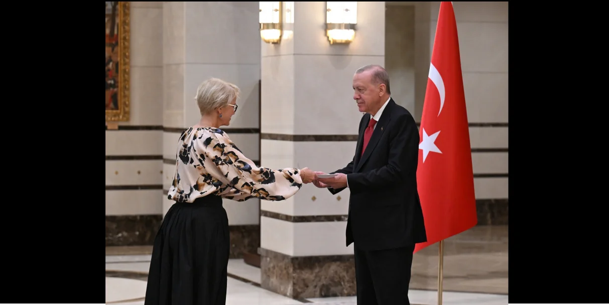 Beş ülkenin büyükelçisi güven mektubu sundu