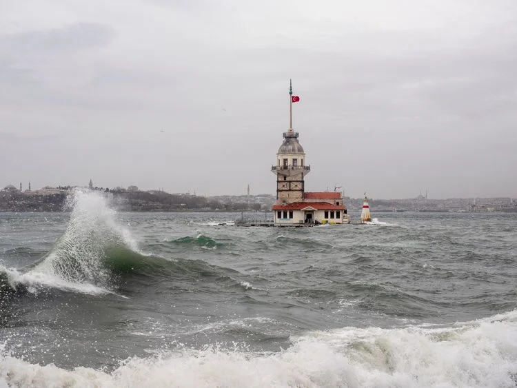 Temsili: İstanbul’da nisan sonu için fırtına uyarısı