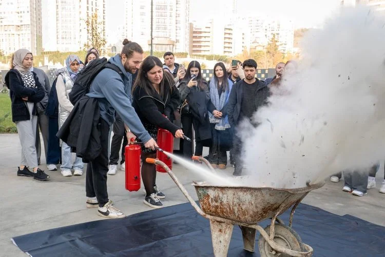 Gençlik ofislerinde 13 branşta ücretsiz eğitim