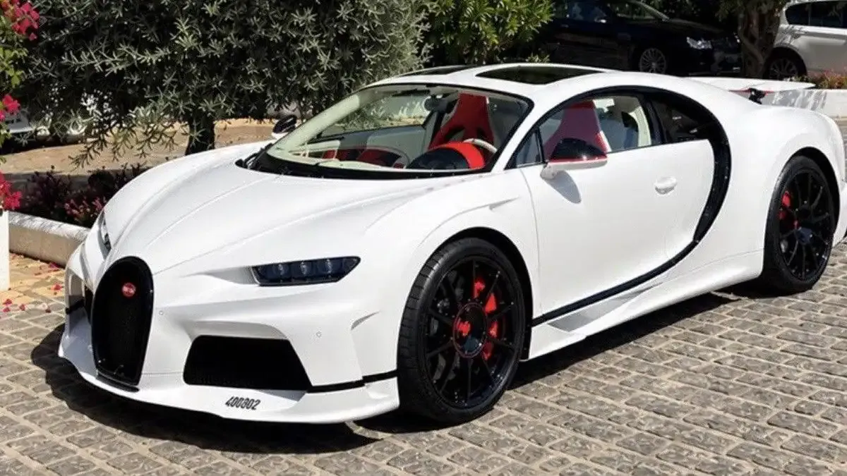 Lewis Hamilton'dan Kim Kardashian'a 3,5 Milyon Dolar Değerinde Bugatti Hediye Iddiası
