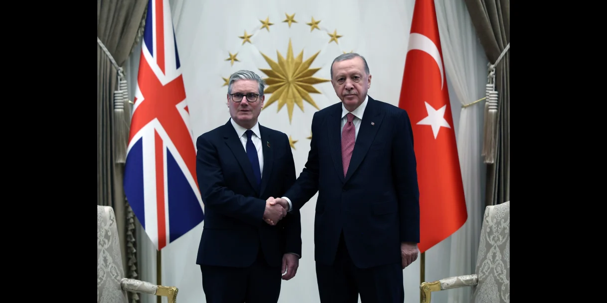 Temsili: Erdoğan ve Starmer savunma iş birliği ile bölgesel savaşı görüştü