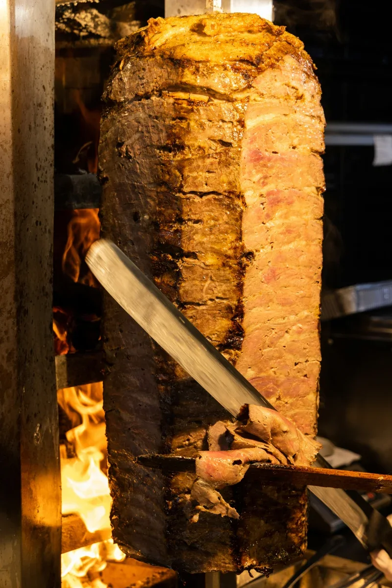 Temsili: Döner, iskender ve hamburger menülerinde gramaj denetimi