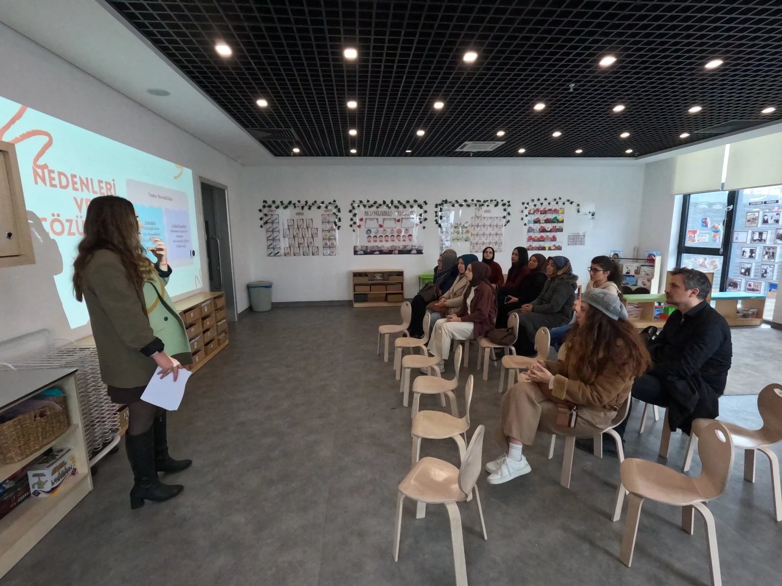 Temsili: Yuvamız İstanbul aileleri için altı haftalık Ebeveyn Okulu başladı